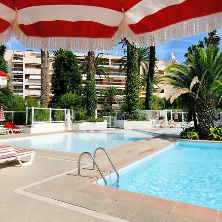 Odalys Open Golfe Juan 3* 발로리스