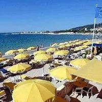 Odalys Open Golfe Juan Aparthotel 3*